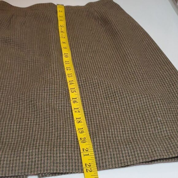 Norton McNaughton, Wool, Green-Brown Tweed Skirt, Size 12, Fully Lined - Picture 8 of 8